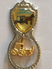 Vintage Souvenir Spoon US Collectible Amish Country Horse & Carriage