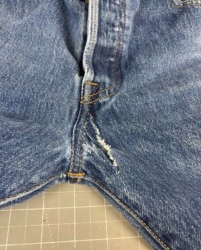 Levi's 501XX Button Fly Indigo Denim Jeans Naturally WORN 33x34 - Picture 6 of 12