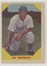 1960 Fleer Baseball Greats Joe Medwick #22 HOF z6d