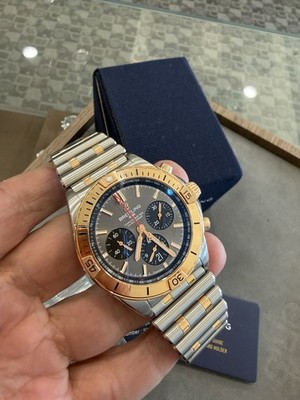 Unworn Mens Two-Tone Rose Gold Breitling Chronomat B01 42 mm UB0134 Grey Dial