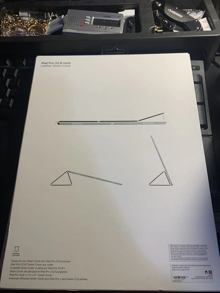 Funda inteligente de cuero Apple para iPad Pro de 10,5? pulgadas - azul medianoche Foto 2 de 4