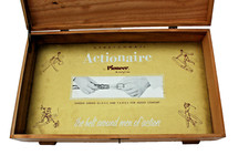 RARE VTG ADVERTISING BOX STRETCHWAY ACTIONAIRE PIONEER BELT FOR MEN OF ACTION