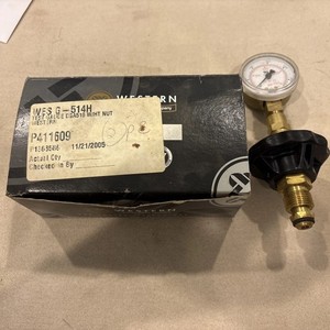 1 Western Gas Control Test  Gauge With Hand Nut G-514H P411609