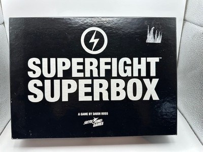 Skybound Cardgame Superfight  Super Box Box + Holiday Expansion