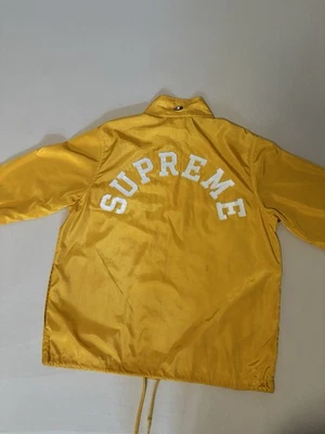 Preços baixos em Supreme x Champion Casacos, jaquetas e Coletes