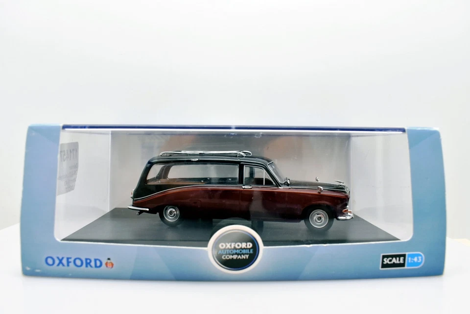 Modellino auto scala 1:43 Daimler hearse DS007 modellismo statico da collezione - Immagine 2 di 4