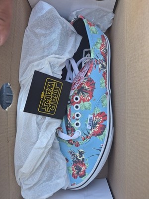 VANS Authentic Star Wars Yoda Aloha Blue Floral Canvas Men s 5 womens 6.5