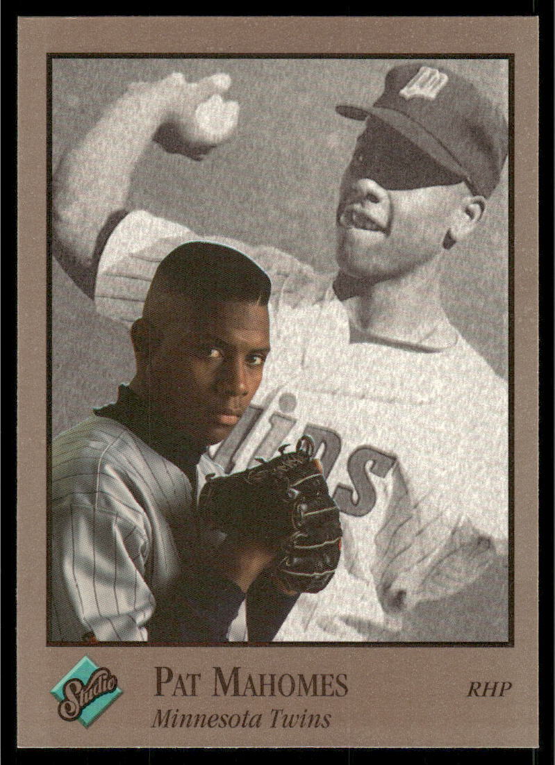 1992 Studio #208 Pat Mahomes