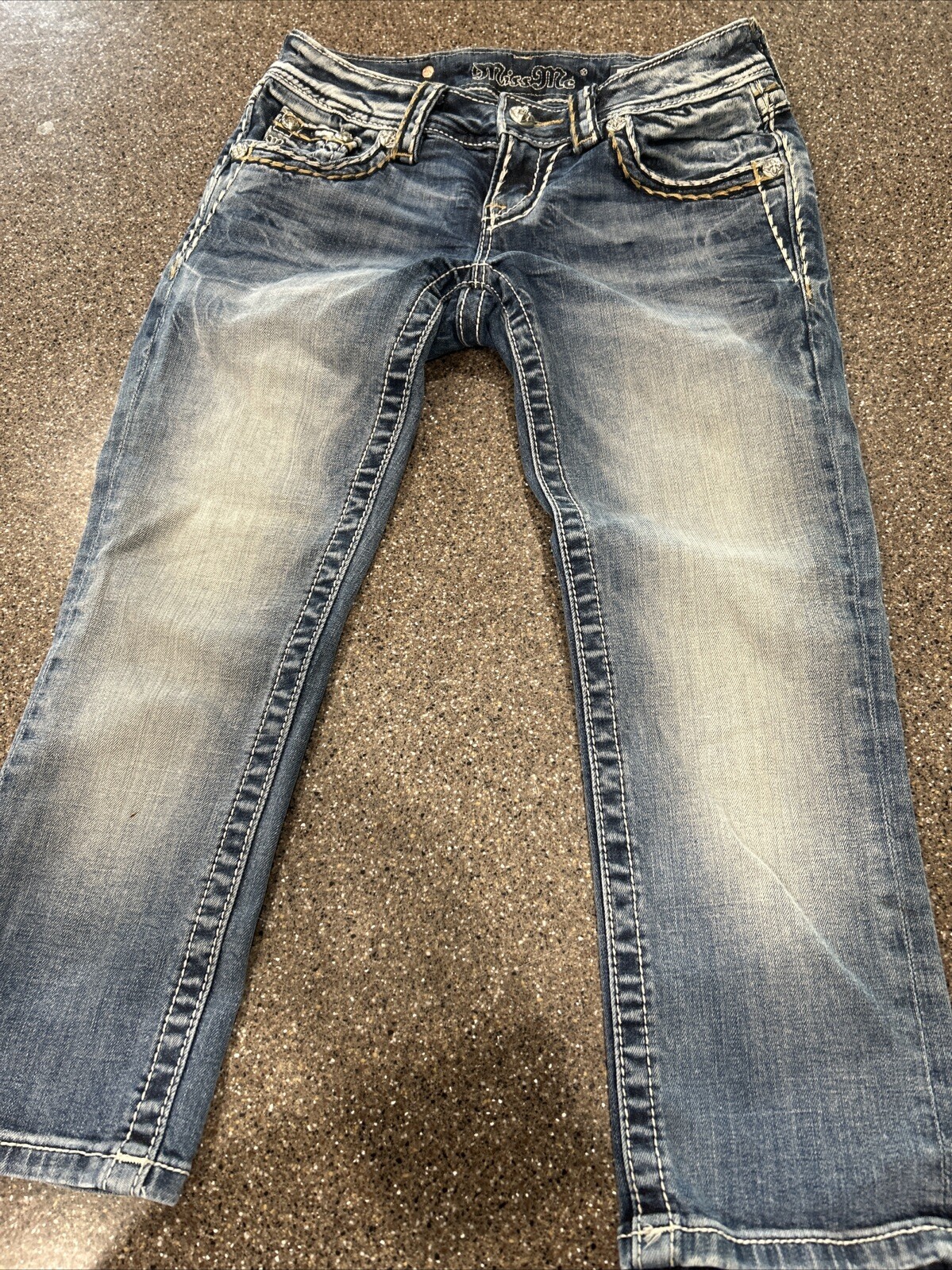 Picture 1 of 5
