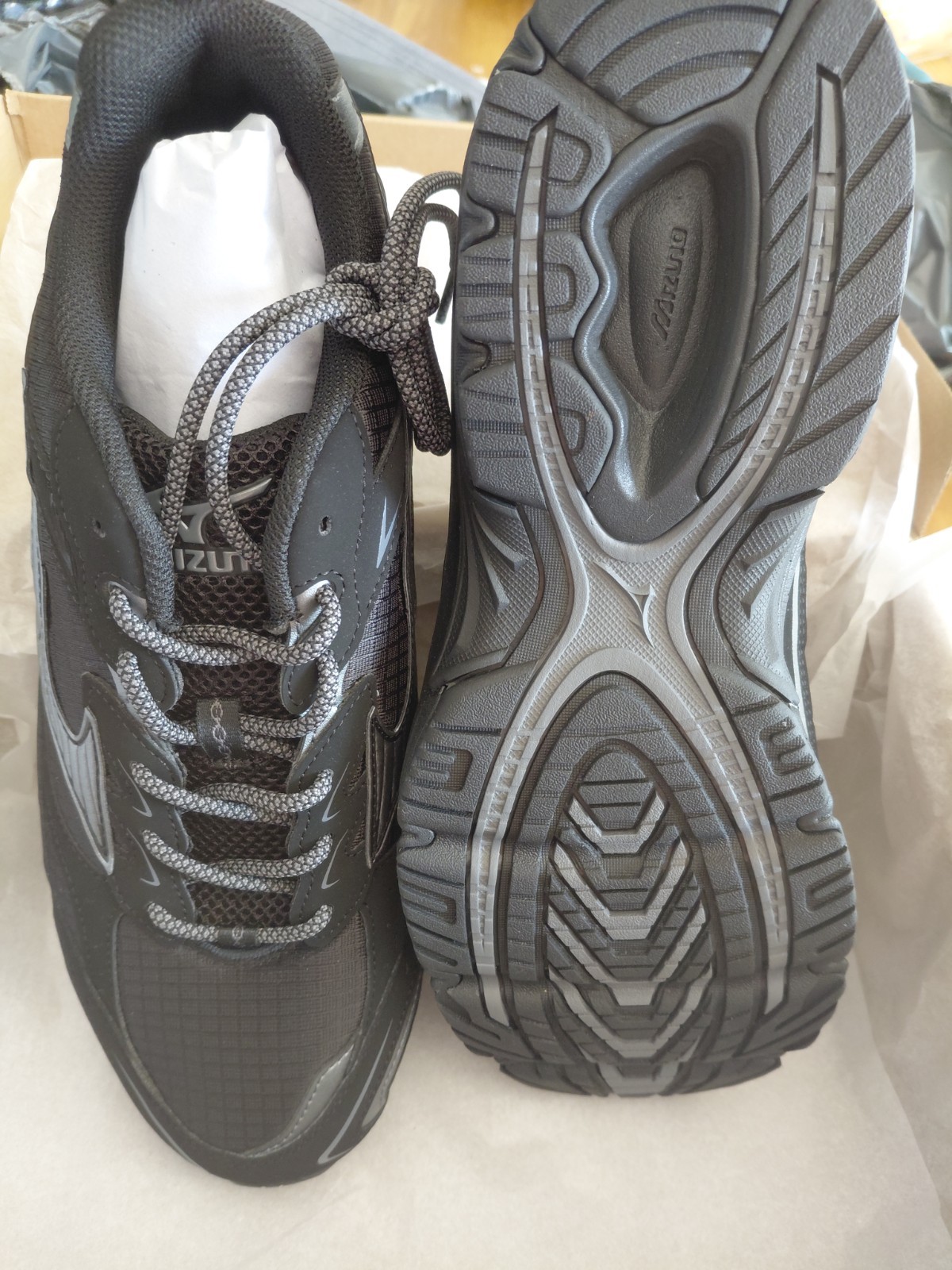 Mizuno Sportstyle MXR Tech Men's Trainers UK 10 RRP £115