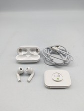 Apple AirPods Pro 2nd gen  2023 White with USB-C Case MTJV3LL/A PC1702271