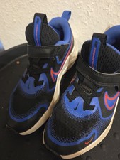 Nike Kinderschuhe Sneaker Gr.31