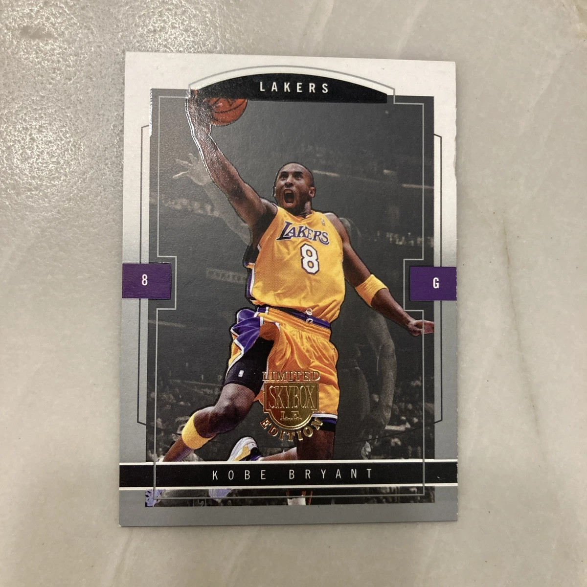 伝説の右腕　FLEER LIMITED SKYBOX EDITION 2003-04 Skybox Limited Edition - Kobe Bryant #88 for sale | eBay