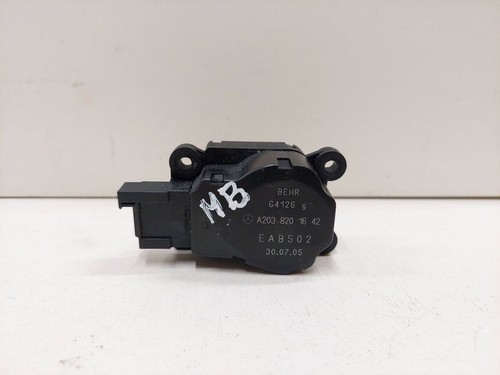 Mercedes-Benz E W211 2005 Stellmotor Heizung Klima A2038201642 Diesel VLU18970