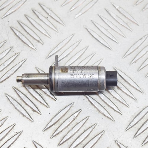 VOLKSWAGEN GOLF MK7 Nockenwellen-Steuerventil 06E103697M 2.0 Benzin 221kw 2015