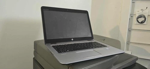 pc portable HP/core i7/16GO/256SSD/GARANTIE UN AN