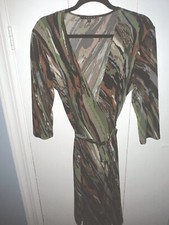 Tiana B. Wrap Dress, size L