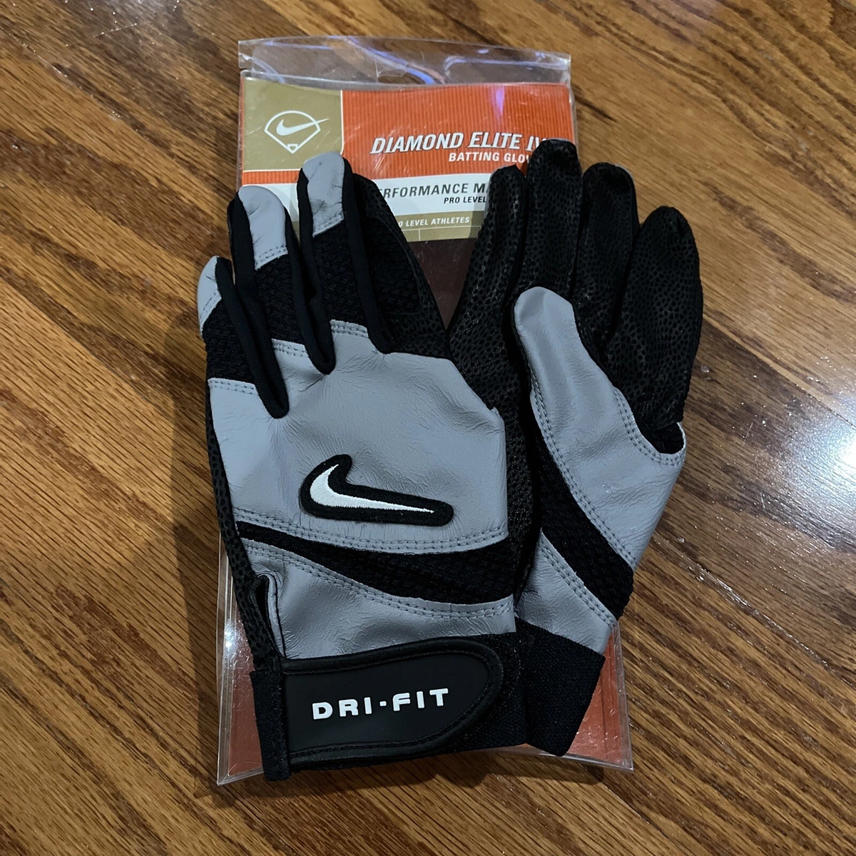 New Nike Diamond Elite IV 4 Baseball/Softball Batting Gloves Youth Medium