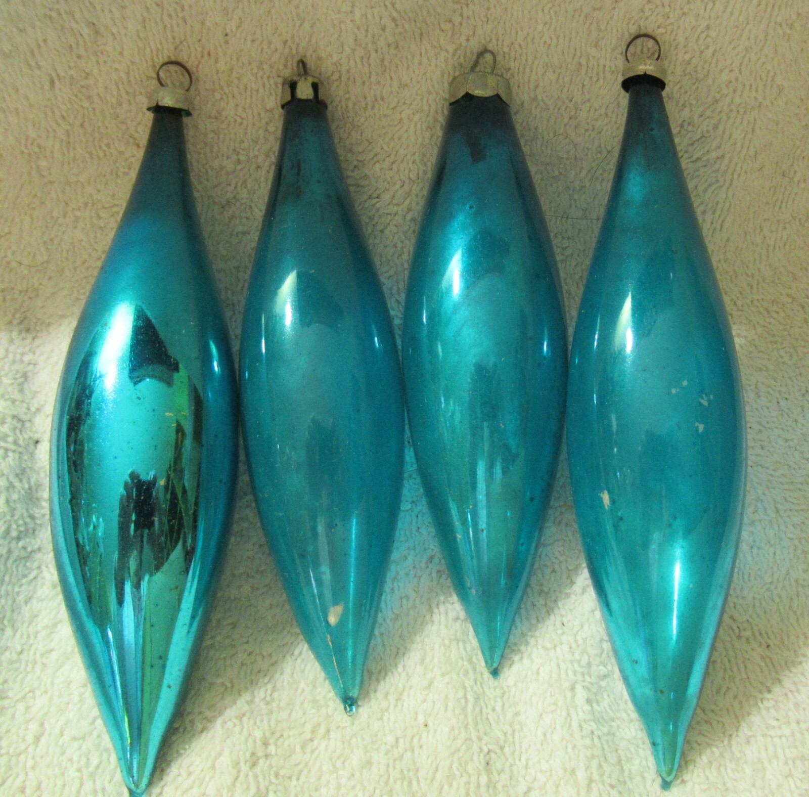 LOT OF 4 VINTAGE BLUE 5" TEARDROP CHRISTMAS ORNAMENTS eBay