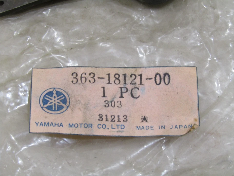 GENUINO OEM NOS YAMAHA MX360 SC500 PALANCA DE CAMBIOS TRINQUETE 363-18121-00 Foto 3 de 3