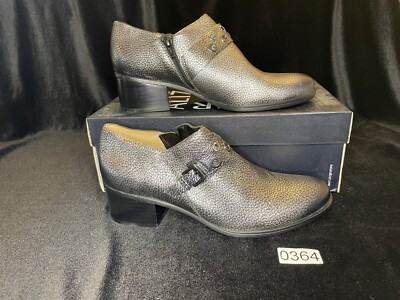 naturalizer silver dress shoes Naturalizer N5 Comfort Women's~3 Inch Heels Gray Sandals/Dress Shoes~Size 9  W
