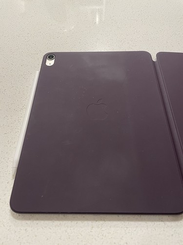 Apple iPad Air 5th Gen 64GB with Apple Pencil 2nd Gen and iPad Air Smart Folio - Afbeelding 12 van 19
