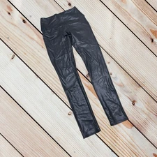 Jane & Bleecker M black faux leather leggings 