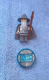 LEGO Dimensions Minifigure & Toy Tag Lot &ndash; Batman Gandalf Wyldstyle Batmobile