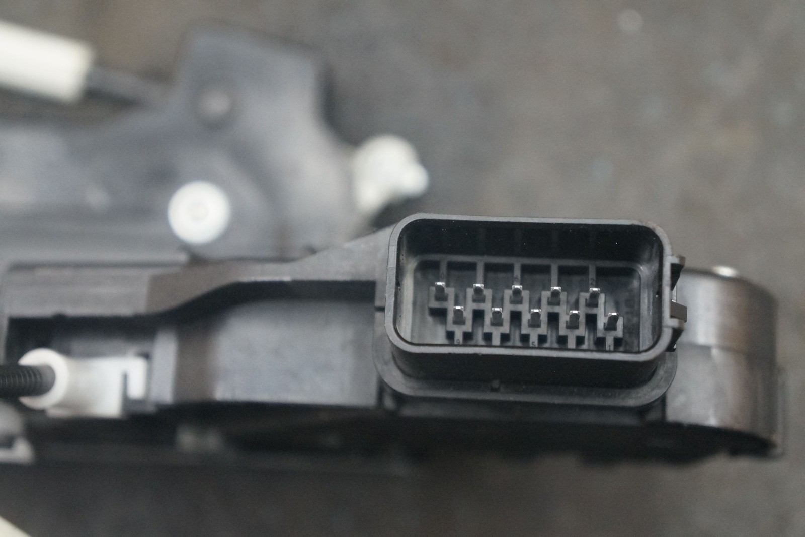Rear Left Door Latch Lock Actuator ED43-66-10131 OEM Aston Martin Rapide 2014