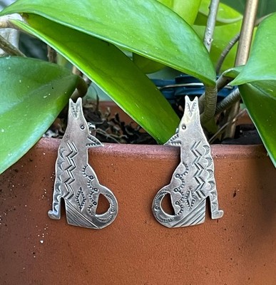  Bernyse Chavez Stamped Howl Wolf Coyote Earrings Navajo Sterling Silver Signed