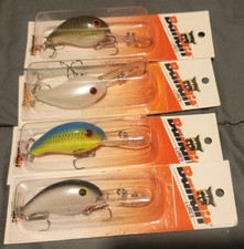 Lot of 4 New Assorted Bandit 300 Series Crankbait 2" Fishing Lures 