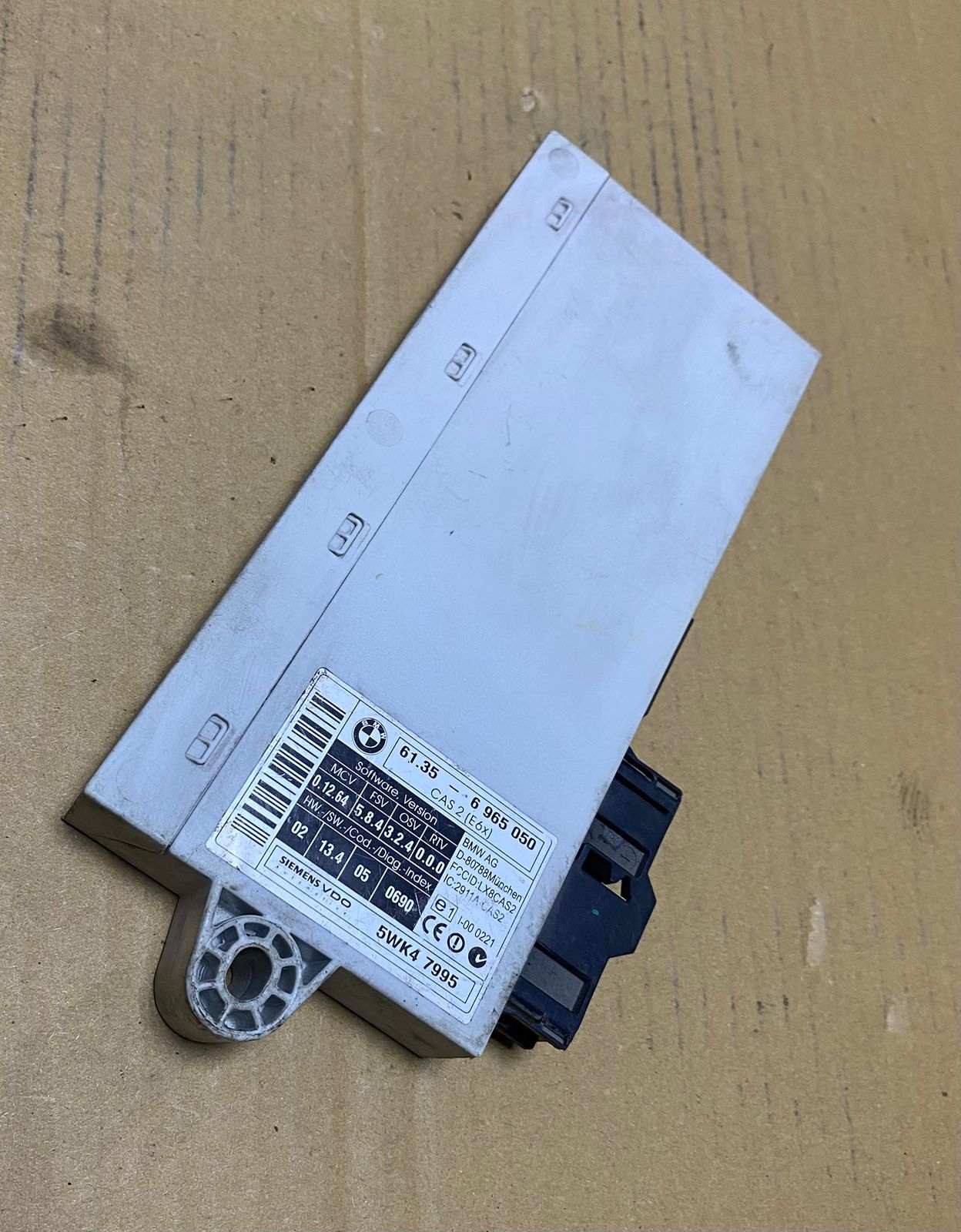 2004-2005 BMW 645Ci Control Module 6965050 5 Series E60