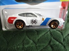 Hot Wheels Ferrari Series Ferrari 365 GTB4 Competizione
