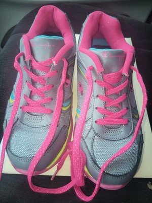 womans Champion pink & gray size 6 tennis running shoes