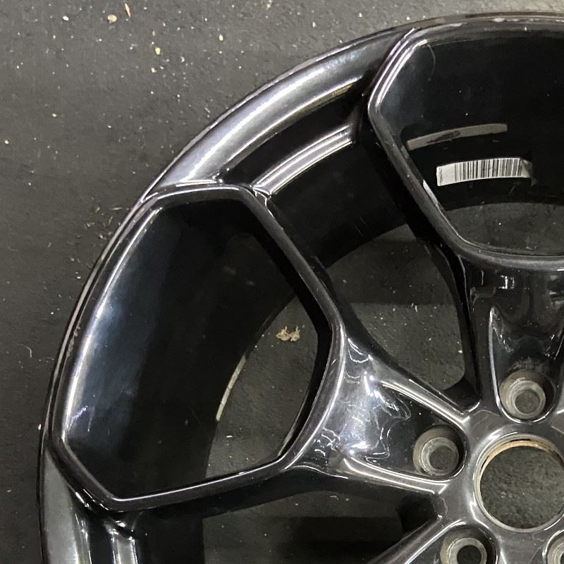 Lamborghini Huracan 2016-2018 Front Wheel Black P/N 4T0601017