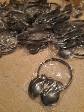    NEW 3.5 mm Jack Lightweight Wired On-Ear Stereo Headphones Lot Classroom   