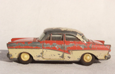 CCA625, Alter GAMA mini Ford Taunus 17M 60er Jahre