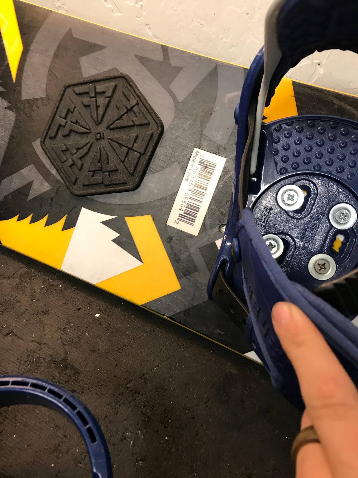 K2 110 Snowboard Set With Helmet Goggles Burton Freestyle Junior Foot