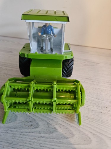 ultra rare ace champion Combine Harvester 1:32 Scale Model Toy turning wheels - Picture 6 of 11