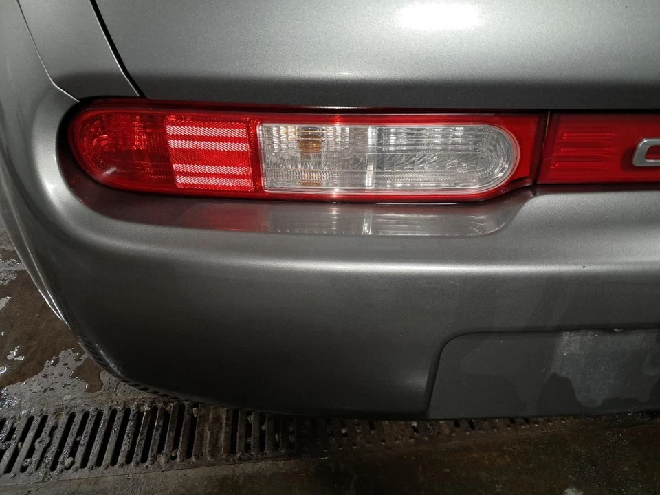 2011 Nissan Cube Passenger Right Fender Used 4DR SUV Gray Local Pick Up Only - Imagem 3 de 4