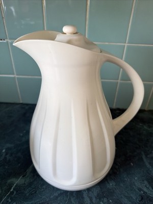 Copco Simplify 1 Quart Capacity Carafe Hot or Cold Liquids Wilton Industries