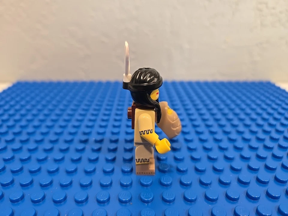 Lego 71011 Minifiguras Serie 15 Mujer Tribal Nativo Americano Papoose Bebé  Foto 4 de 4