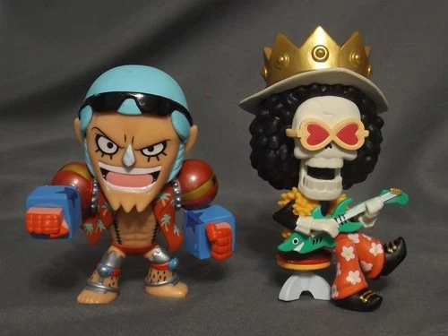 funko mystery mini one piece Brook 1/36 Franky 1/24.