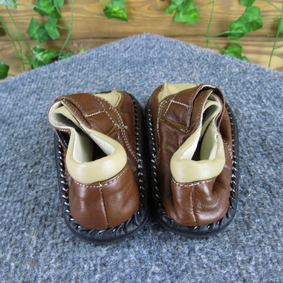 Gancho y lazo de cuero marrón mediano See Kai Run para niños talla T 6 Foto 4 de 4