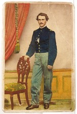 1860s CIVIL WAR UNION SOLDIER CDV PHOTOGRAPH - BEAUTIFULLY HAND COLORED OFFICER