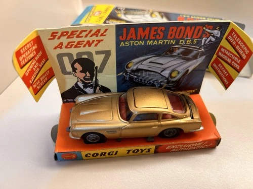 Corgi Toys 1965 Vintage No 261 James Bond 007 Aston Martin DB5 Original Boxed