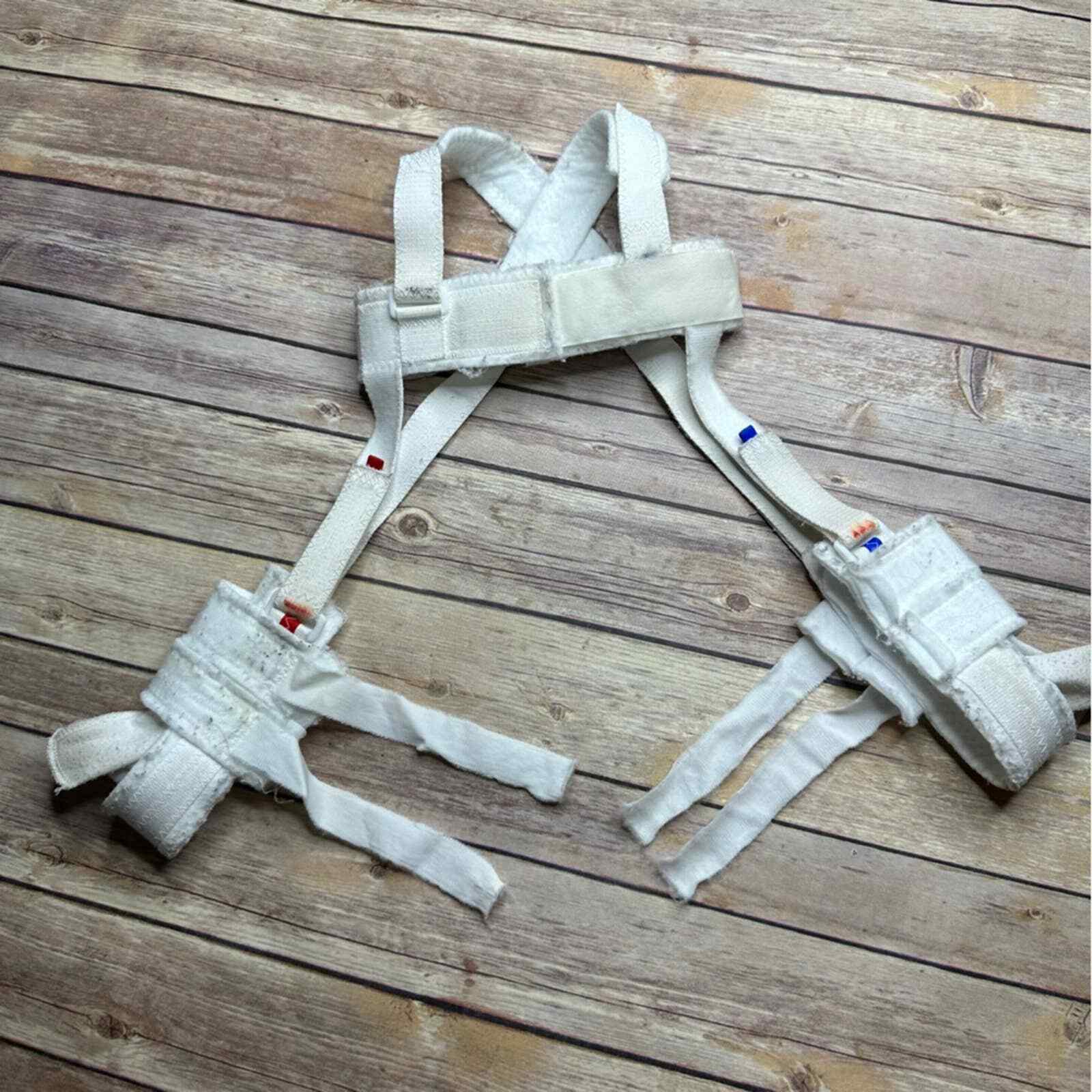 Pavlik Wheaton Harness Medium Baby Hip Dysplasia Clicky Hips White 36