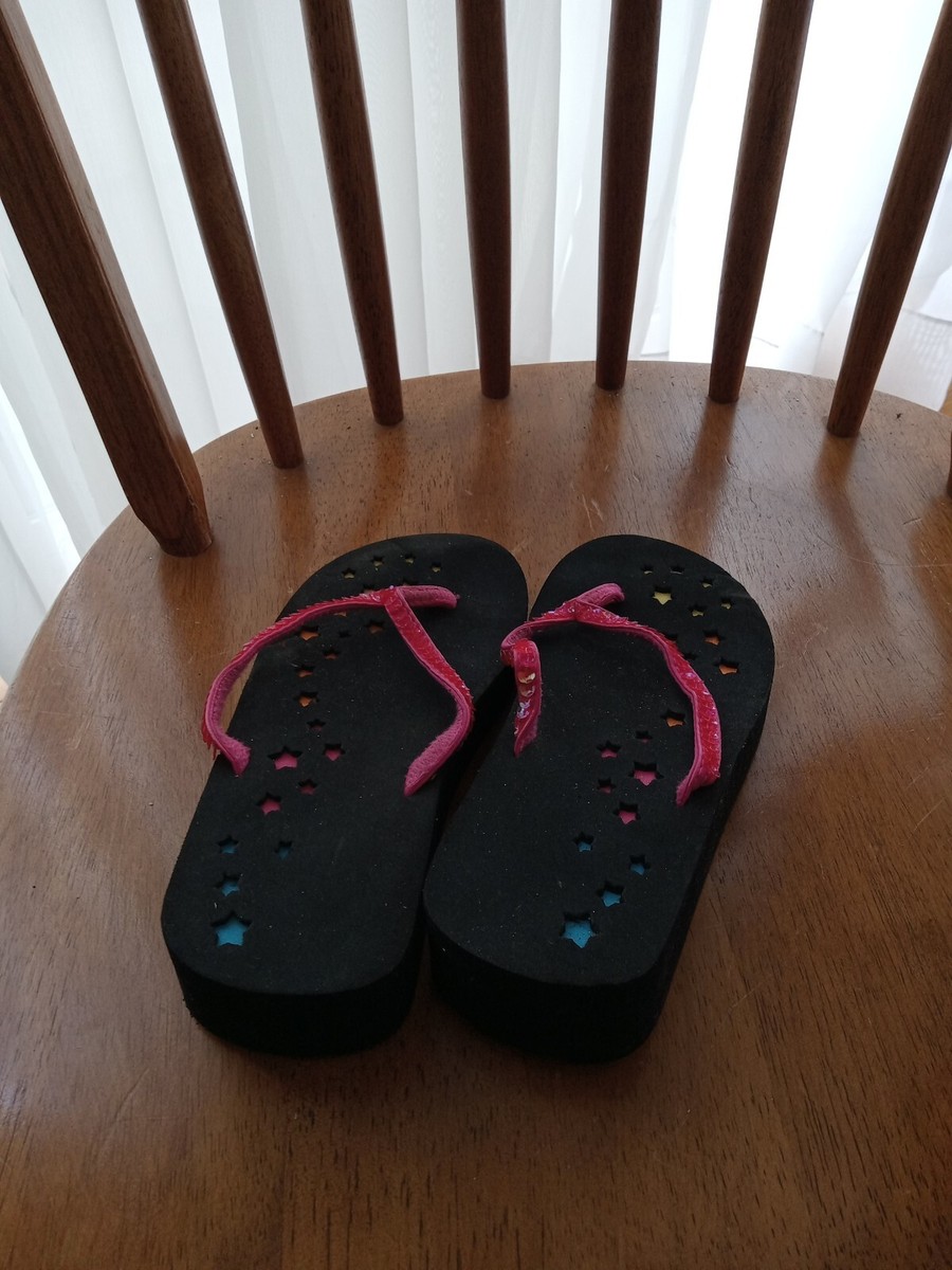 Girls Flip Flops 1-2sz blk with multicolor stars 2
