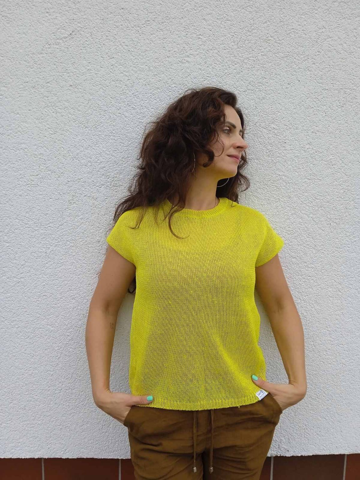 KNITTED T-SHIRT. 100% Ecological Linen yarn. Available 5 Sizes: XS, S, M, L, XL