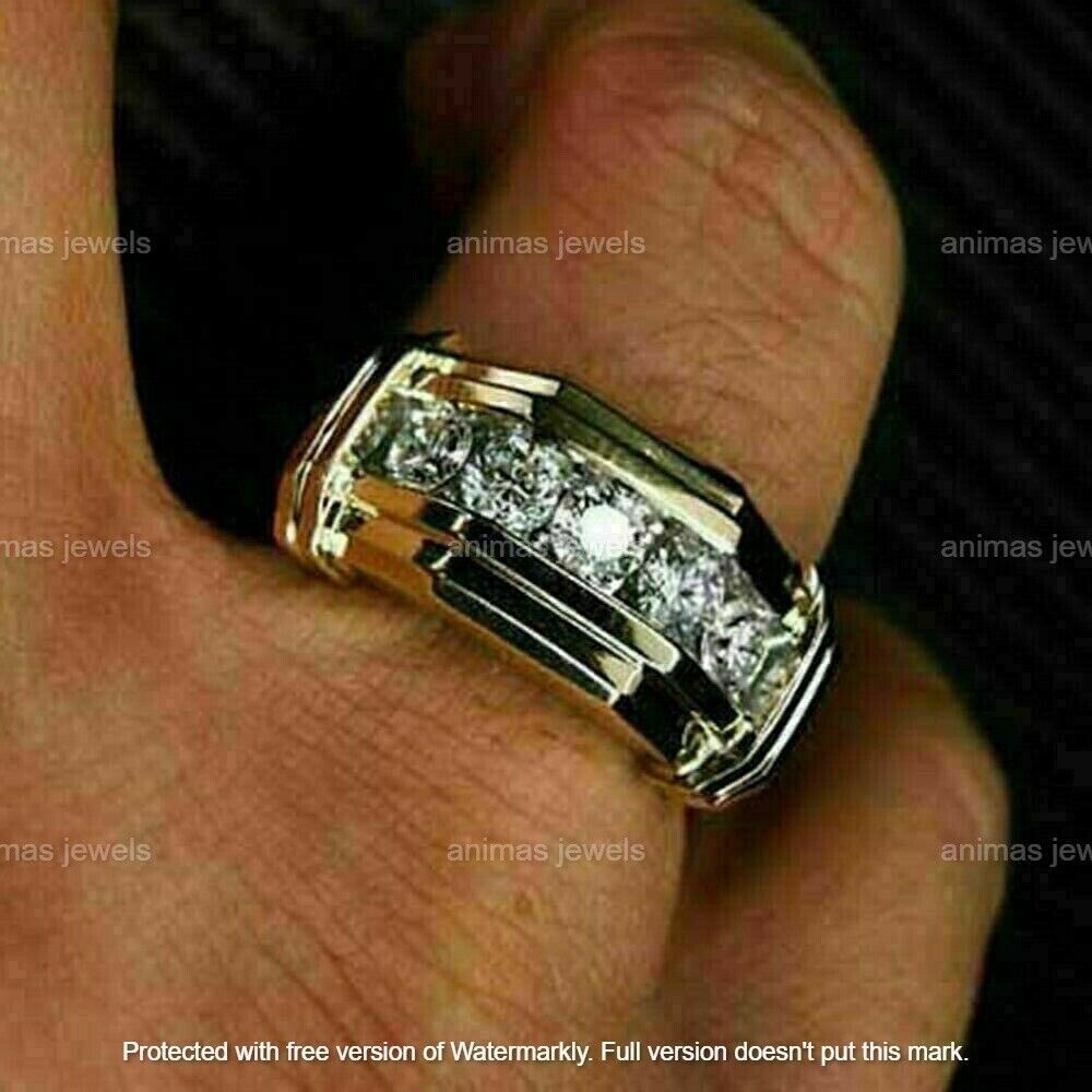 1 CT Round Moissanite Men's 5-Stone Wedding Band 14K Yellow Gold